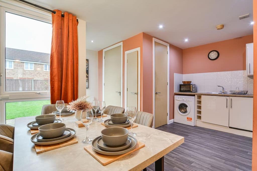 Etihad Campus-contractor * Manchester